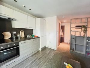 Kitchen area- click for photo gallery